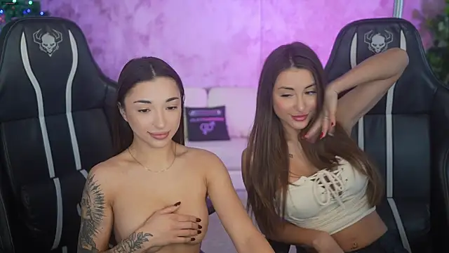 Snapshot of Luna_secretgirl chatting on 01.08.26 Luna secretgirl online show from 01.08.26