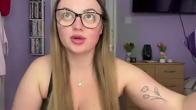 SexySashaxox online show from 03.27.26