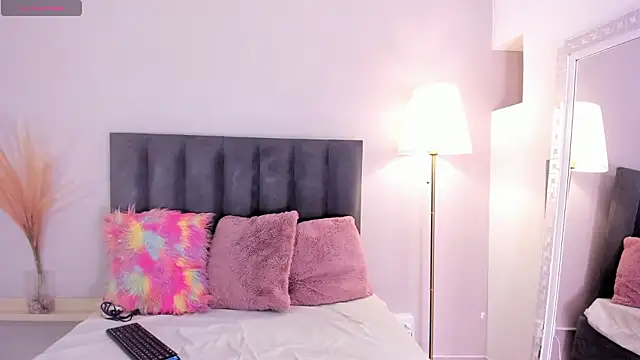 KendraChavez  online show from 01.09.26