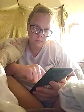 countrymomma online show from 10.02.25