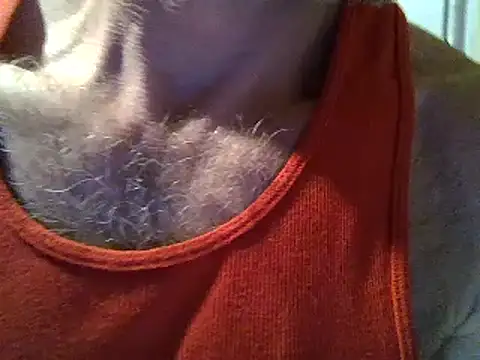 Snapshot of Eat_it_from_the_back chatting on 11.08.25 Eat it from the back online show from 11.08.25