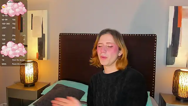 Snapshot of seraphine_star chatting on 02.27.26 seraphine star online show from 02.27.26