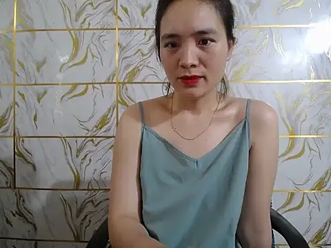 Snapshot of Lyzizi_lovely09 chatting on 05.15.26 Lyzizi lovely09 online show from 05.15.26