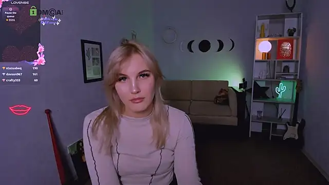 Snapshot of marta_smith chatting on 10.03.25 marta smith online show from 10.03.25