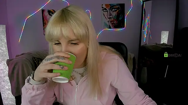 Snapshot of marta_smith chatting on 02.05.26 marta smith online show from 02.05.26