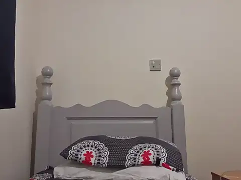 Snapshot of BobtailFormal chatting on 01.18.26 BobtailFormal online show from 01.18.26