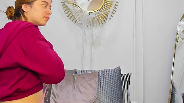 CharlotteBrownn  online show from 10.23.25