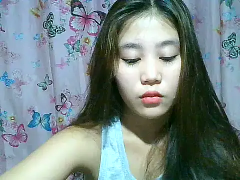 Snapshot of SexyAsianPussy4u chatting on 07.07.26 SexyAsianPussy4u online show from 07.07.26
