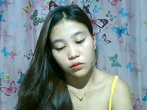 Snapshot of SexyAsianPussy4u chatting on 07.29.26 SexyAsianPussy4u online show from 07.29.26