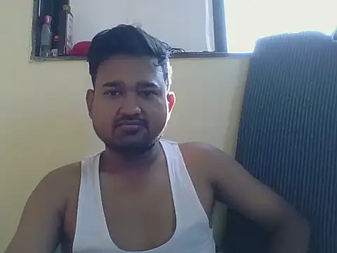 Snapshot of VadodaraBBC chatting on 11.08.25 VadodaraBBC online show from 11.08.25