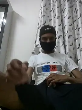 Snapshot of fckboy987 chatting on 06.04.26 fckboy987 online show from 06.04.26