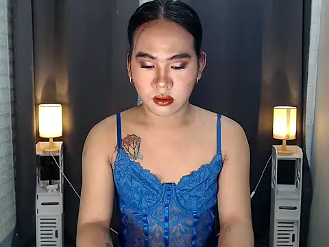 Snapshot of asian_slutt143 chatting on 04.16.26 asian slutt143 online show from 04.16.26