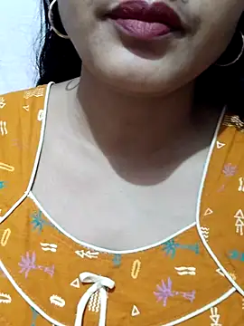 Snapshot of spicysuhana chatting on 02.26.26 spicysuhana online show from 02.26.26