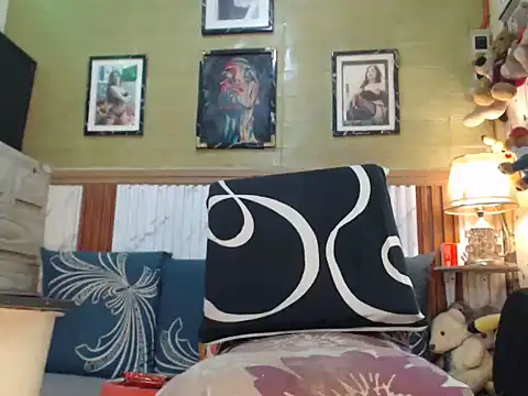 Snapshot of Safirabella_Anica69 chatting on 02.03.26 Safirabella Anica69 online show from 02.03.26