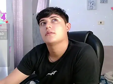 yesitwink  online show from 03.11.26