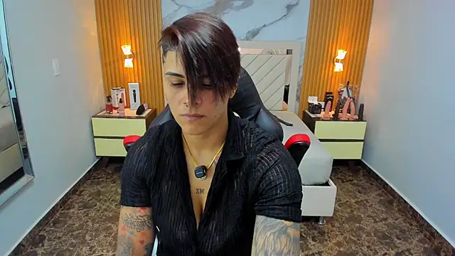 KAROLLJONES1 online show from 02.02.26