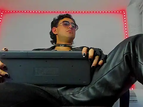 Alexxx savage online show from 09.21.25