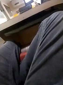 kiss like choco11 online show from 09.18.25