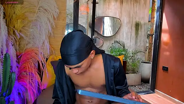 AlanCutee online show from 01.05.26