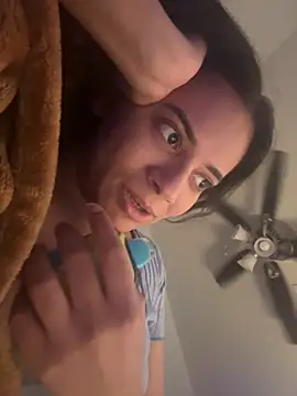 vixxnovalee online show from 11.24.25