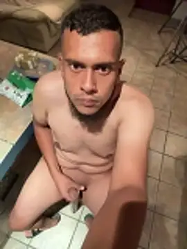 Snapshot of Smallboybigworld chatting on 03.02.26 Smallboybigworld online show from 03.02.26