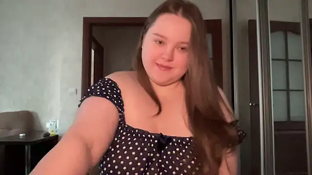 Alice898 online show from 10.14.25