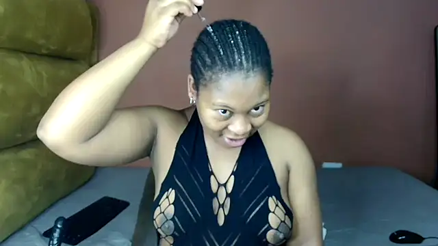 Snapshot of SexxyAddiict chatting on 01.19.26 SexxyAddiict online show from 01.19.26