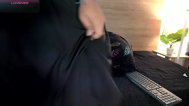 BellaNixs online show from 03.14.26