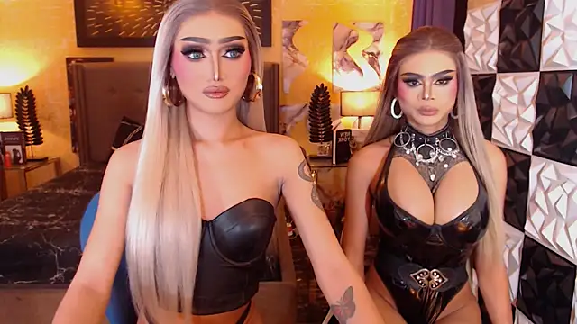 IndestructibleLily online show from 02.05.26