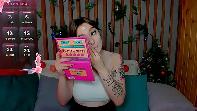 Emily Tylerr online show from 12.21.25