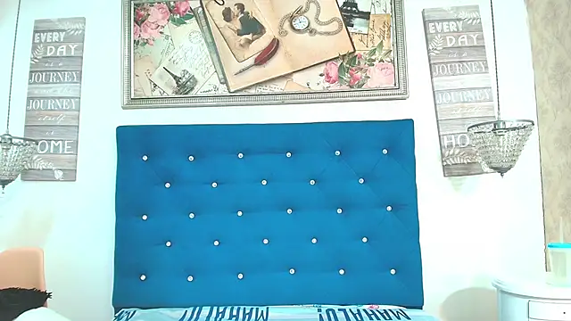 Miladiosa online show from 10.17.25