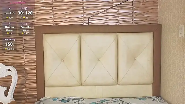 Miladiosa online show from 07.17.26