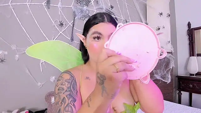 melody blossom  online show from 10.30.25