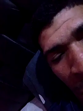 Snapshot of shessAz chatting on 09.10.25 shessAz online show from 09.10.25