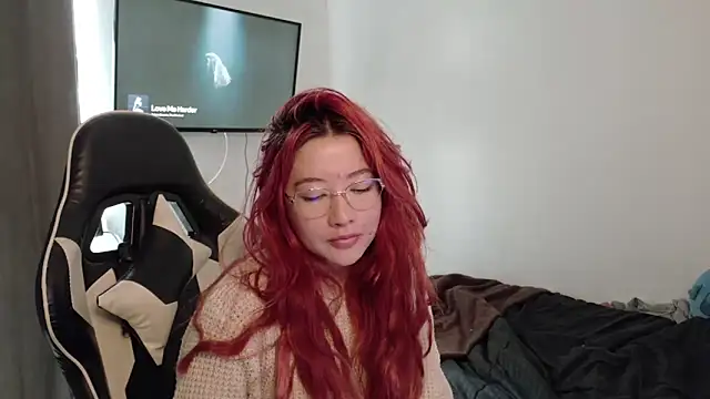 lunnaa  online show from 09.09.25