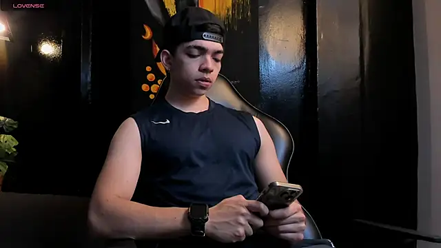 Eryonbradley online show from 02.03.26