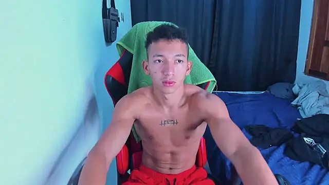 Snapshot of JuanchiT66 chatting on 06.19.26 JuanchiT66 online show from 06.19.26