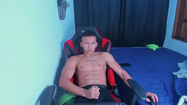 Snapshot of JuanchiT66 chatting on 06.22.26 JuanchiT66 online show from 06.22.26