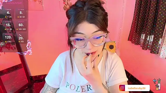 isaferrer06 online show from 11.06.25