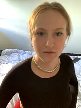 Snapshot of myasecrets chatting on 10.16.25 myasecrets online show from 10.16.25