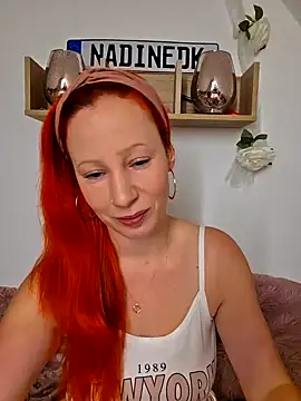 Snapshot of Nadinedk chatting on 10.01.25 Nadinedk online show from 10.01.25