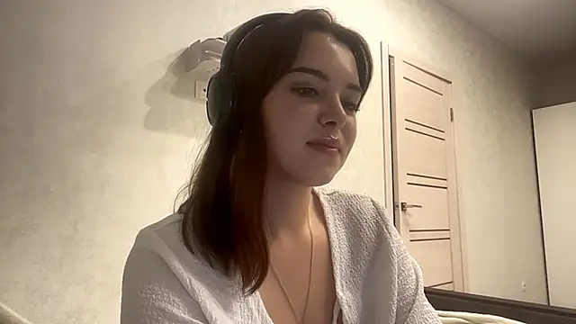 Snapshot of PUP_PUP_Sea chatting on 09.15.25 PUP PUP Sea online show from 09.15.25