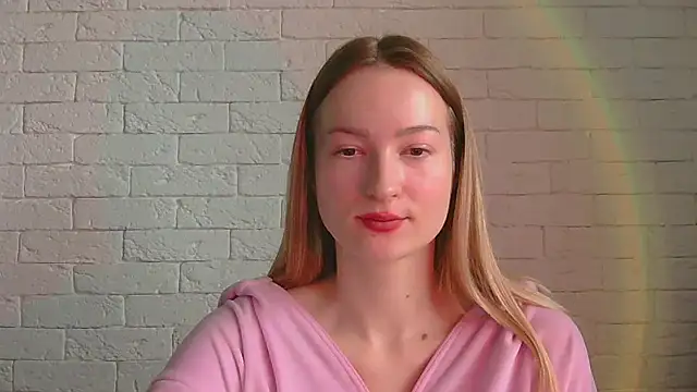 Snapshot of Alice_Sweet_01 chatting on 12.22.25 Alice Sweet 01 online show from 12.22.25