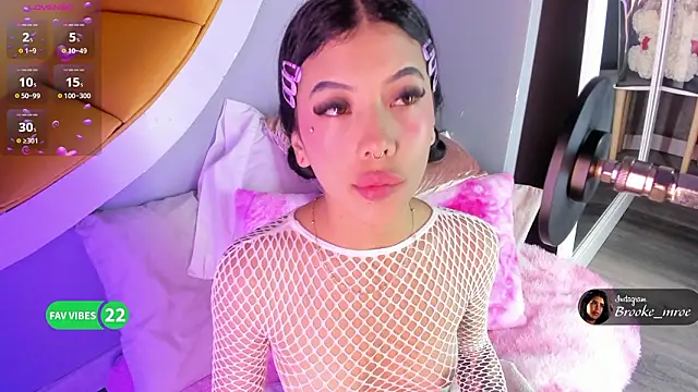 Brooke monroe online show from 02.05.26