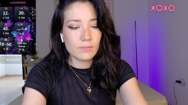 Eliih 01 online show from 10.15.25