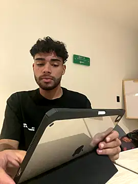 RaphaelDufort online show from 10.30.25