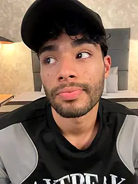 RaphaelDufort online show from 11.25.25