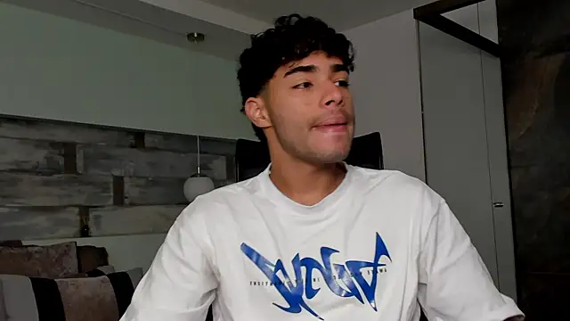 RaphaelDufort online show from 01.05.26