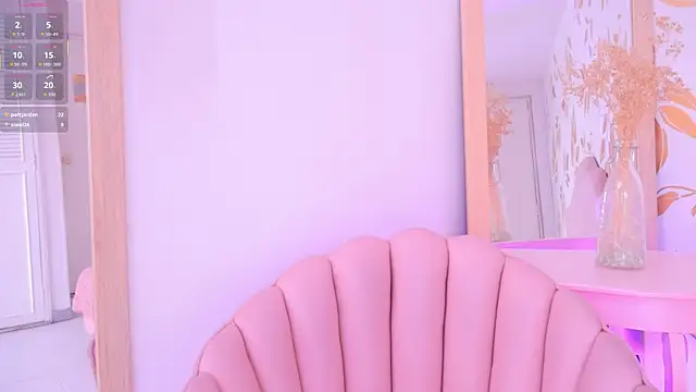 Ginevra esposito online show from 12.05.25