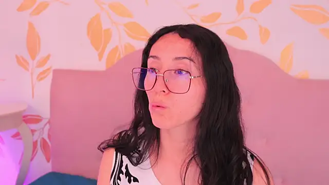 Ginevra esposito online show from 03.25.26